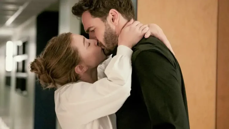 Lili Reinhart as Olive Smith and Tom Bateman as Adam Carlsen in the film adaptation of Ali Hazelwood's bestseller The Love Hypothesis, which premiered on Prime Video.